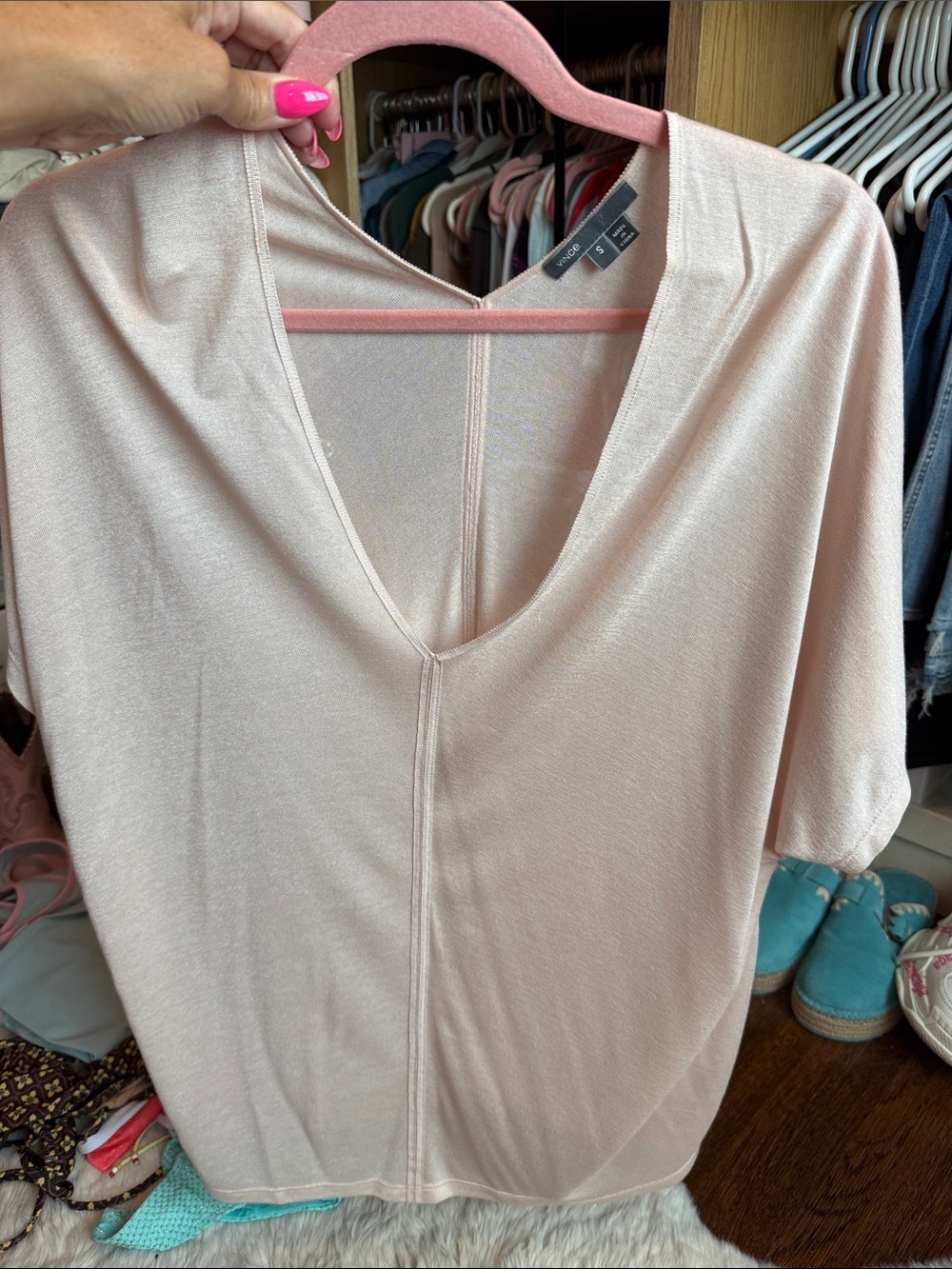 Vince Blush Pink V-Neck Short Sleeve Top